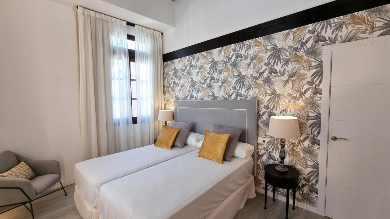 Apartamentos Albaicin Centro Suites 3000 格拉纳达 外观 照片